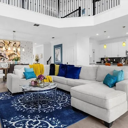 Unique House With 5 Bedrooms Pool Gameroom